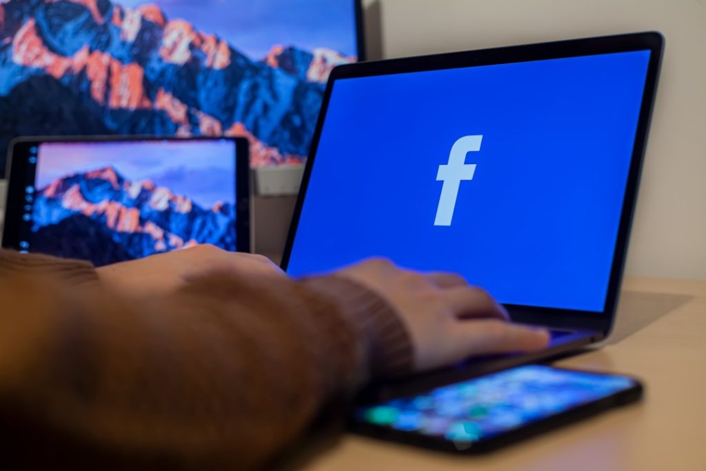 Facebook Hesabınızı Devre dışı ve silmek arasındaki fark nedir?